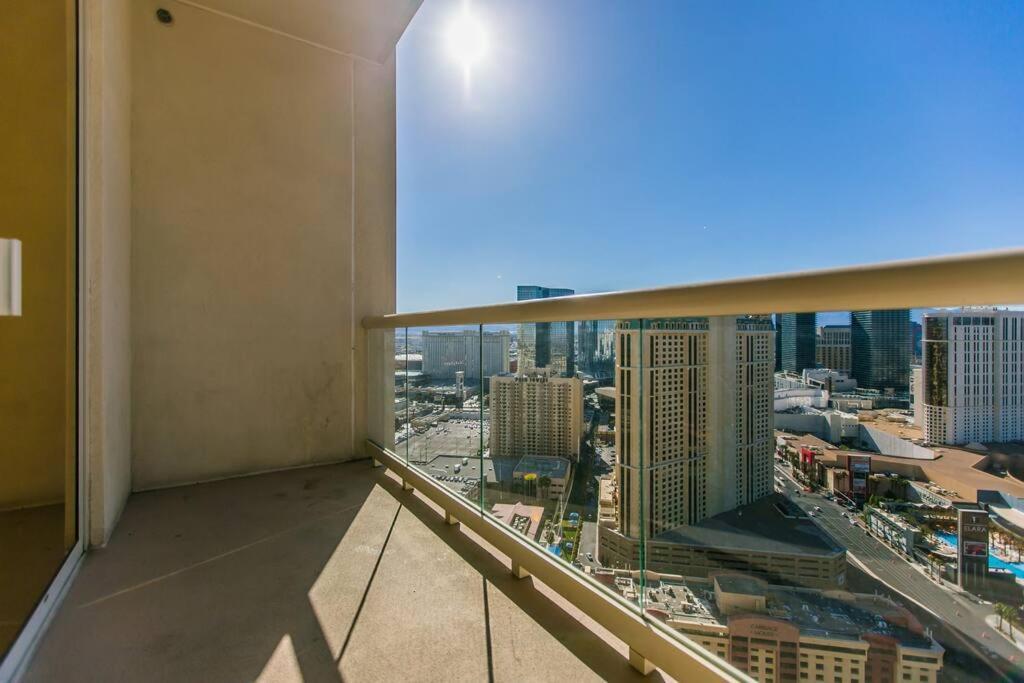 Mgm 27607 *